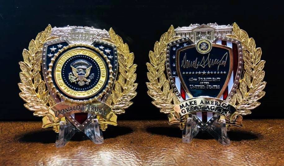 White House POTUS Signed Challenge Coin 3D Emporium Royale Trump Donald J Trump Coin 45th US President 